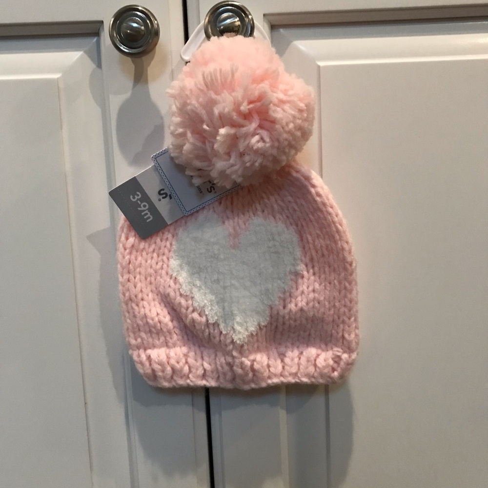 NWT Carter’s pink heart hat